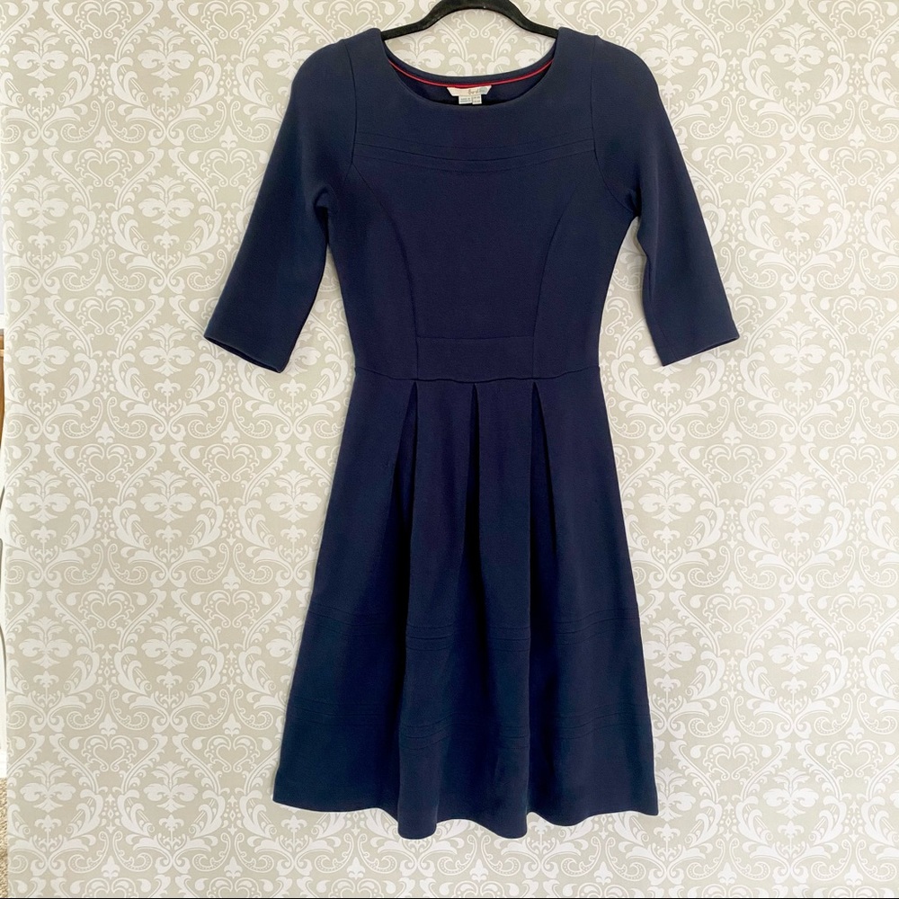 Boden Libby ponte dress in navy
